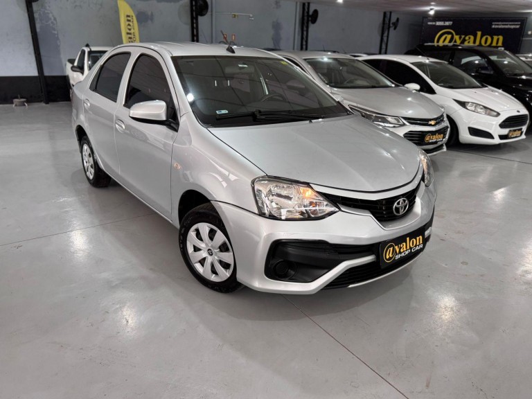 Compre já Toyota ETIOS X Sedan 1.5 Flex 16V 4p Mec. -@valon Shop Car